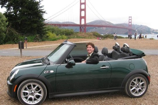 Custom Private Tour in Convertible MINI Cooper