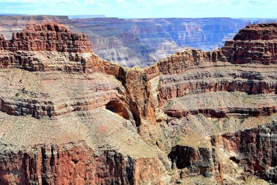 Small-Group Grand Canyon West Rim SUV Tour with Optional Helicopter Landing