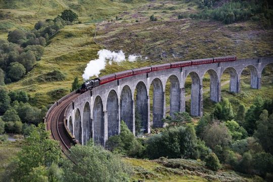 Glenfinnan Viaduct and The Great Glen 8 Seater Tour from Inverness