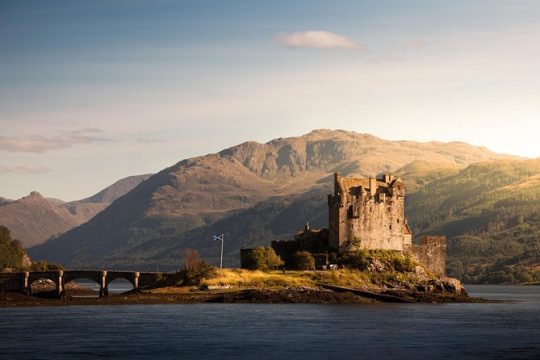 Skye and Eilean Donan Castle Small-Group Day Tour from Inverness