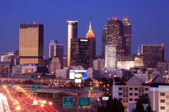 City Lights Atlanta Night-Time Tour with Photos & Dinner Stop