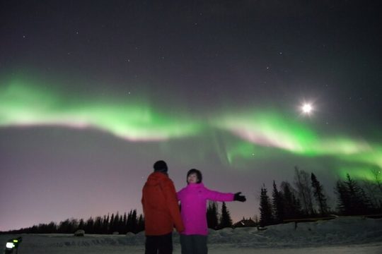 Northern Lights (Aurora Borealis Viewing) Chasing with Photography in Fairbanks