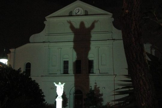 Dive Into the Darkside of New Orleans - Vampire, Spirits, Hauntings, and Voodoo!
