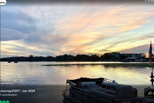 1 Hour Scenic Pontoon Day Cruise