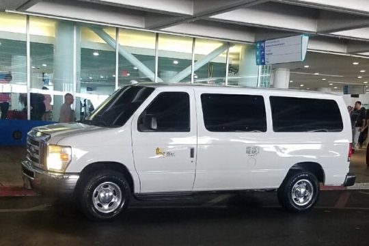Private Transfer from to Kona Airport (KOA) to Hilo Cruise Port