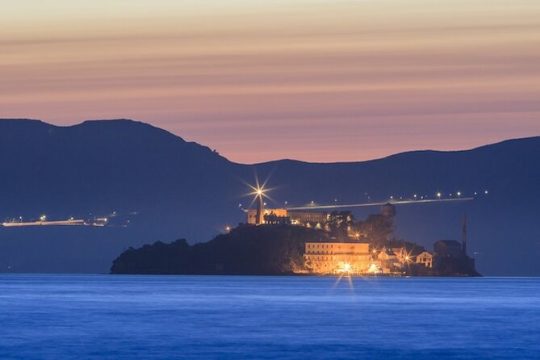 Alcatraz Night Tour with 1-Day City Bus Tour in San Francisco