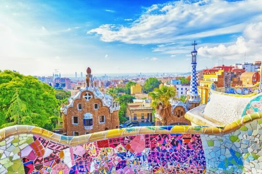 Barcelona Highlights Self guided scavenger hunt and Walking Tour