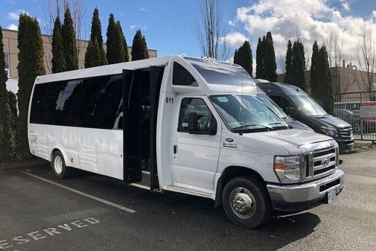CoachCanada Transportation (24-Seats)
