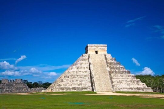 Chichen Itza Premier All-In-One Tour from Cancun and Riviera Maya