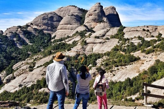 Experience Montserrat: Private Tour for Families with Pick-Up