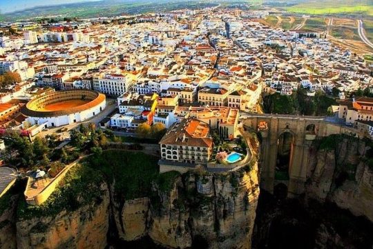 Multiday Private Tour: Ronda, Marbella, Gibraltar and Morocco