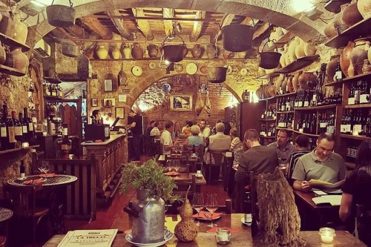 Tapas and Wine at the hidden Bodegas
