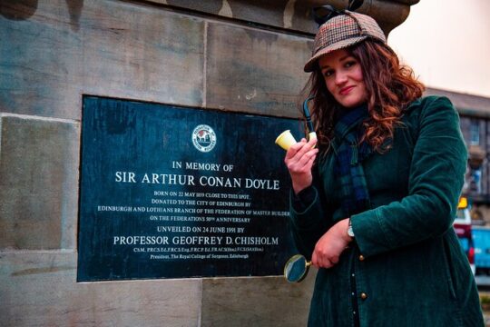 Private Walking Tour: The Edinburgh of Sherlock Holmes in French