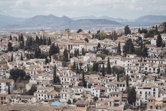 Granada Discoveries Private Tour