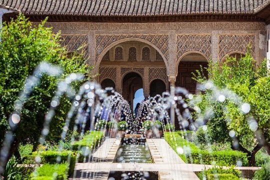 Tickets included: Alhambra (Gardens)
