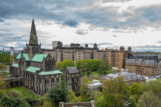 Half Day Private Walking Tour in Glasgow City