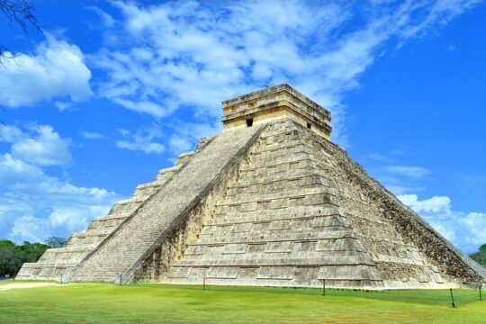 Private tour to Chichen Itza, Valladolid and Ek Balam