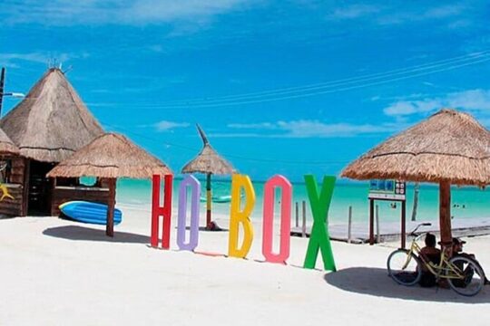 Holbox Island and Pasión Island Tour with Lunch and Pickup