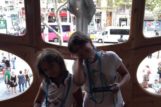 Private Tour: Gaudi Experience for Families