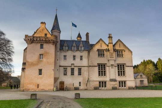 4-Day Scottish Castles Experience Small-Group Tour from Edinburgh