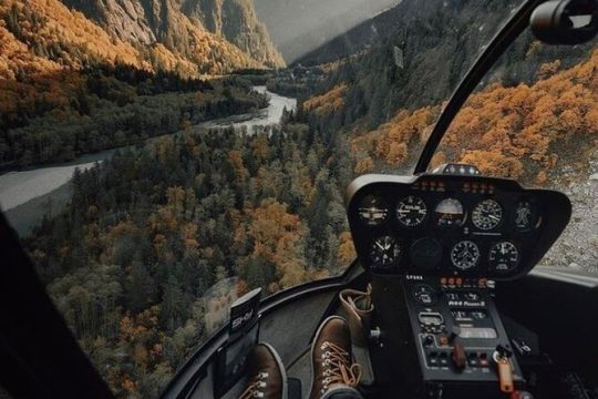 45 Minute BC Backcountry Helicopter Tour