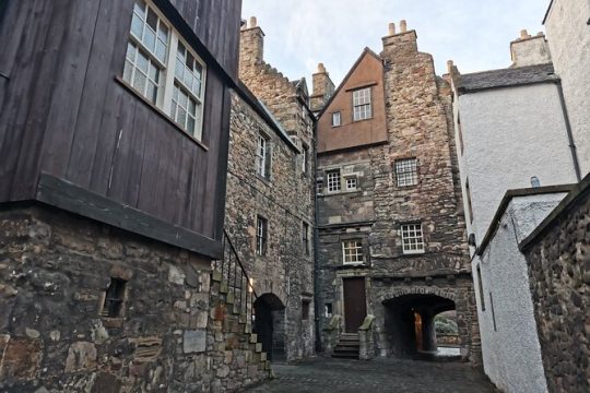 Edinburgh Outlander Self-Guided Private Tour
