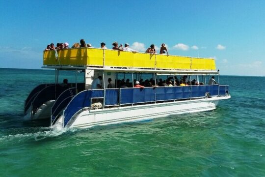 Isla Mujeres Catamaran Unlimited! Transportation from Playa del Carmen