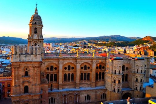 Private 4-hour City Tour of Malaga