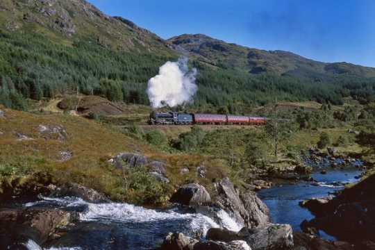 2-Day Glen Coe, Loch Ness and Jacobite Train Tour from Edinburgh