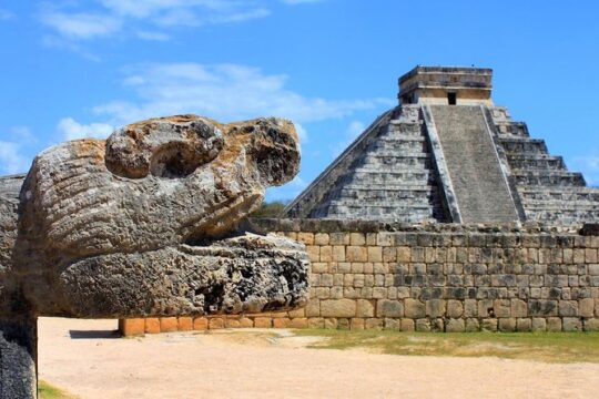 Chichen-Itza Basic, Sacreed cenote, lunch and valladolid