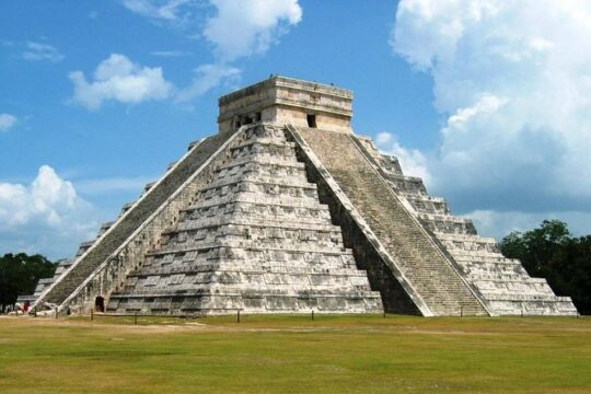 Chichen Itza the Original Tour from Cancun and Riviera Maya