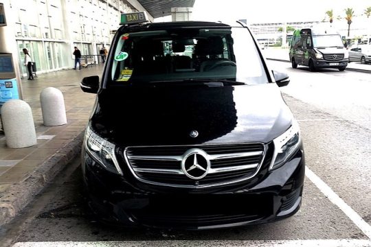 Private Transfer from Barcelona Airport to Cruise Port
