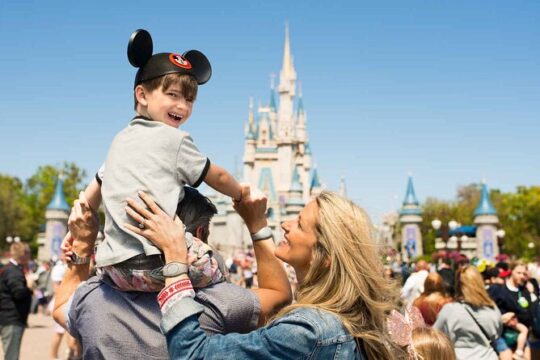 Private Hotel Transport to Disney Attractions